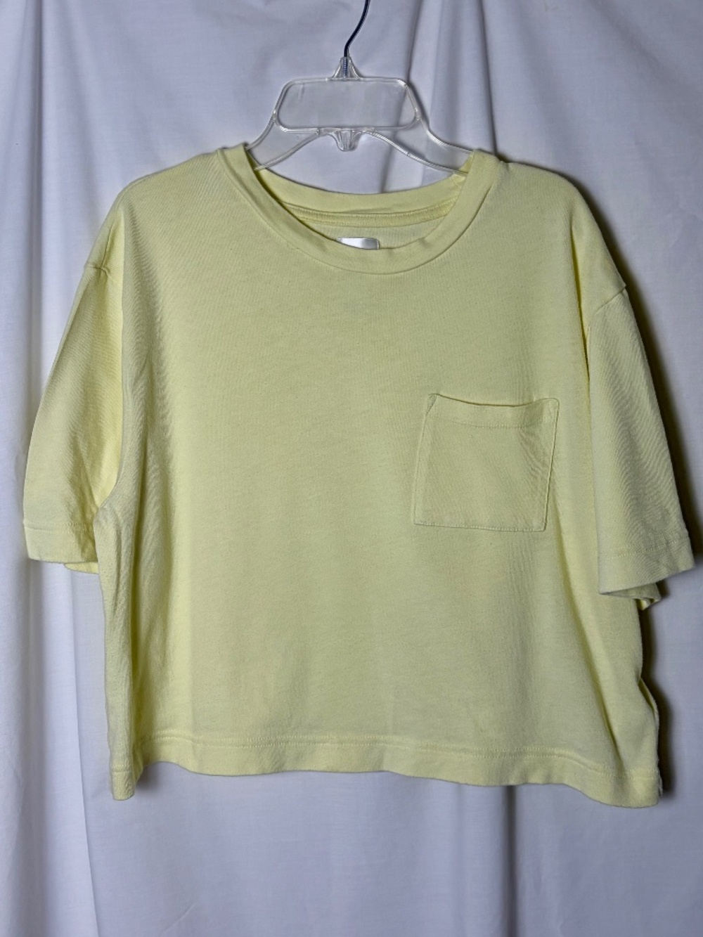 Gap Lemon Yellow Short Sleeve T-Shirt w/Front Pocket Size Small